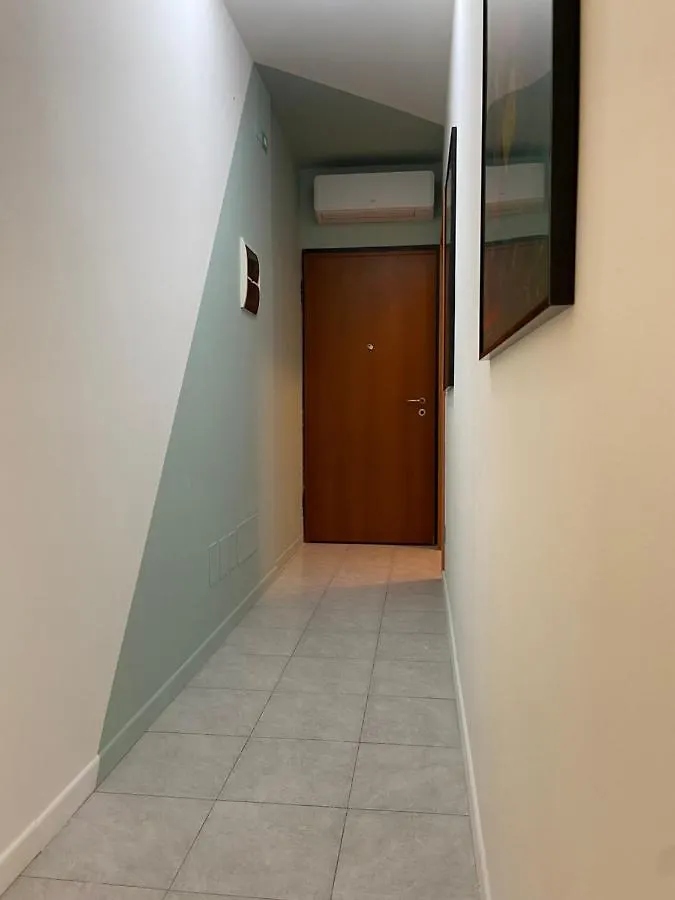Serendipity Apartment Венеция